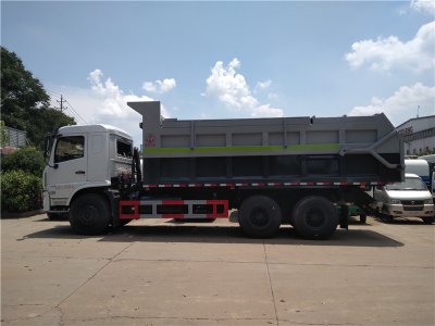 东风后双桥20方污泥运输车
