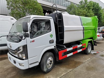 挂桶式8方污泥清运车