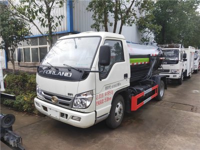 蓝牌福田3方吸污车