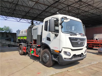 挂桶式10方粪污清运车