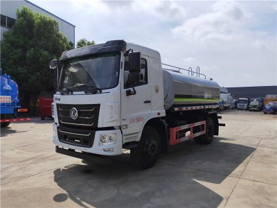 东风10方12方洒水车